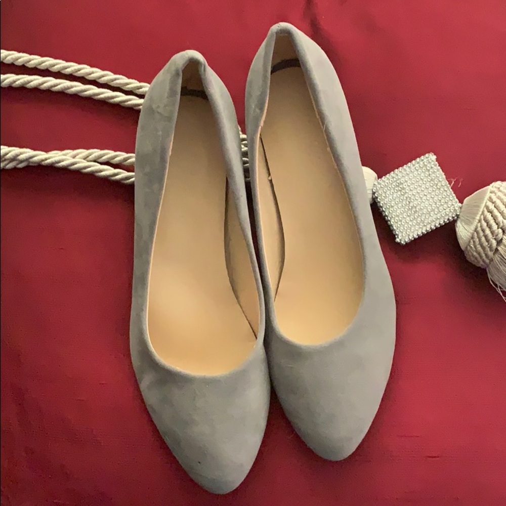 Simple shoes
